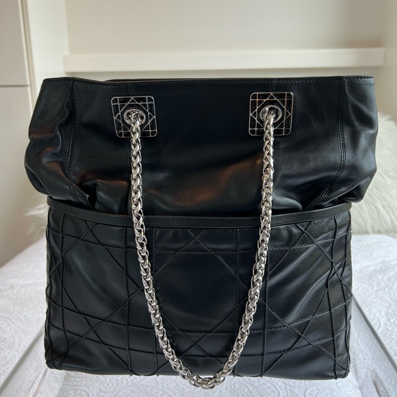 Authentic - Christian Dior Black Cannage Leather Granville Chain Link Tote - Picture 10 of 14